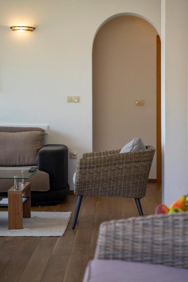 House Fidulic - Penthouse The View Apartment ลุมบาร์ดา ภายนอก รูปภาพ